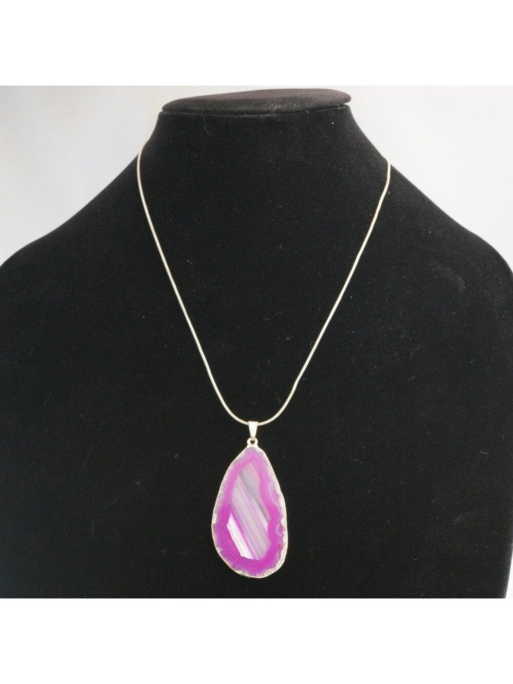 Pink Purple Agate Slice Pendant Necklace Silver Tone Chain 20 Inch